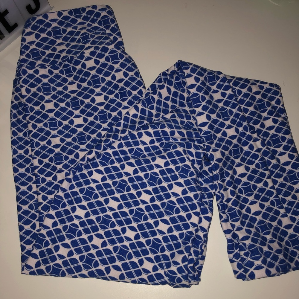Blue and white lularoe leggings